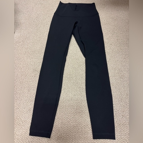 lululemon athletica Pants - LULULEMON SIZE 6 ALIGN BLACK LEGGINGS
